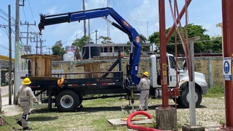 Restablecen suministro eléctrico en Playa del Carmen, Quintana Roo