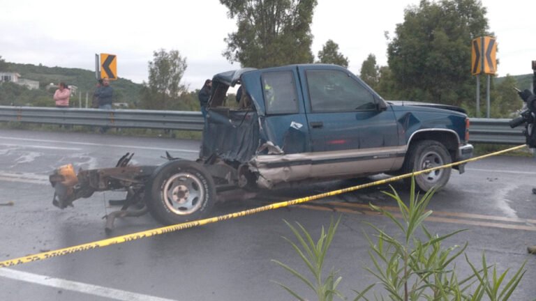 Siete muertos en accidente carretero en límites de Querétaro y Guanajuato