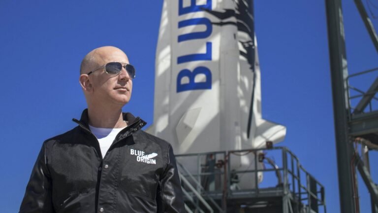 Bezos ofrece a la NASA 2 mil mdd a cambio de un contrato para misiones a la luna