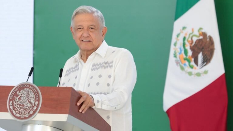 Tribunal Electoral ordena a López Obrador ajustar contenido de mañaneras