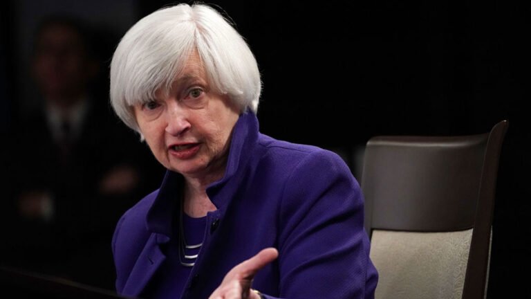 Yellen confía en que Estados Unidos apruebe el pacto fiscal global en 2022