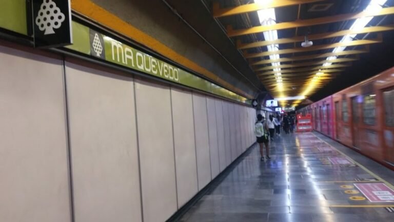 Hombre se suicida en Línea 3 del Metro