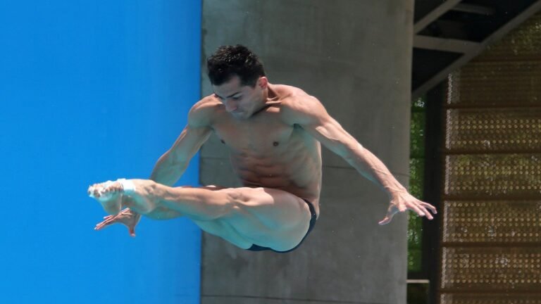 Rommel Pacheco, tercero en las preliminares de trampolín 3 metros