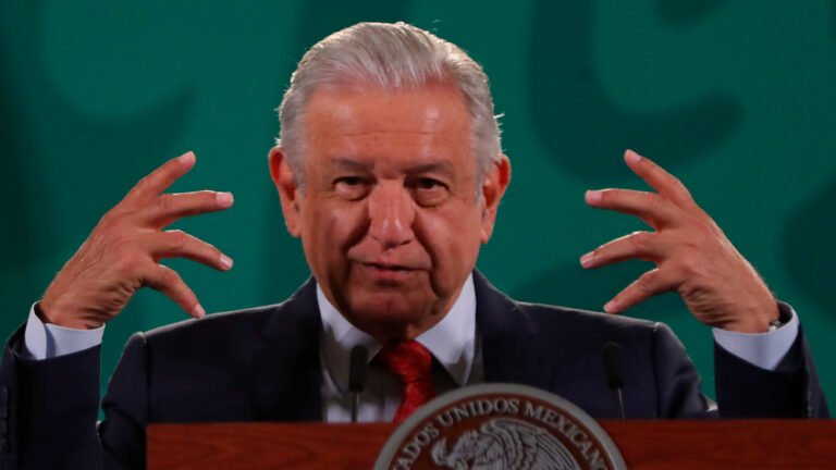 Ya se acabó la ‘robadera’: AMLO a quienes ‘se ríen’ de la consulta popular