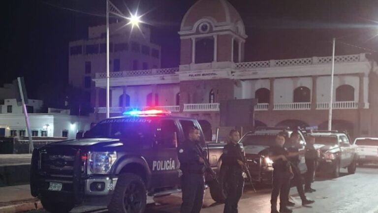 Detienen a 11 personas en cateos tras ataque armado al Palacio Municipal de Guaymas