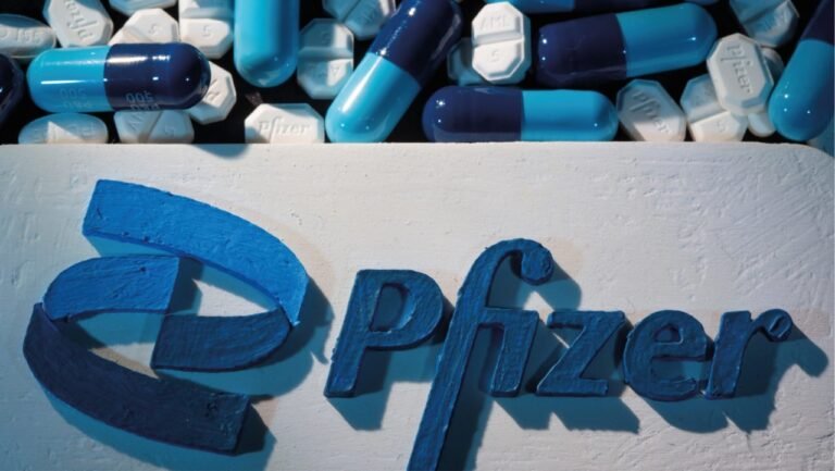 EU compró 10 millones más de pastillas contra Covid-19 de Pfizer