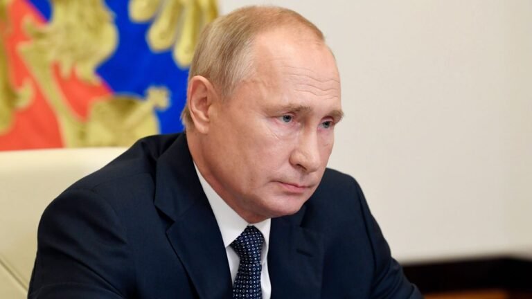 Putin aboga por unidad mundial ante amenaza de cepas más peligrosas de Covid-19