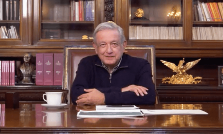 “Va a ser una fiesta cívica y combativa”, AMLO llama a simpatizantes al Zócalo por Informe de Gobierno