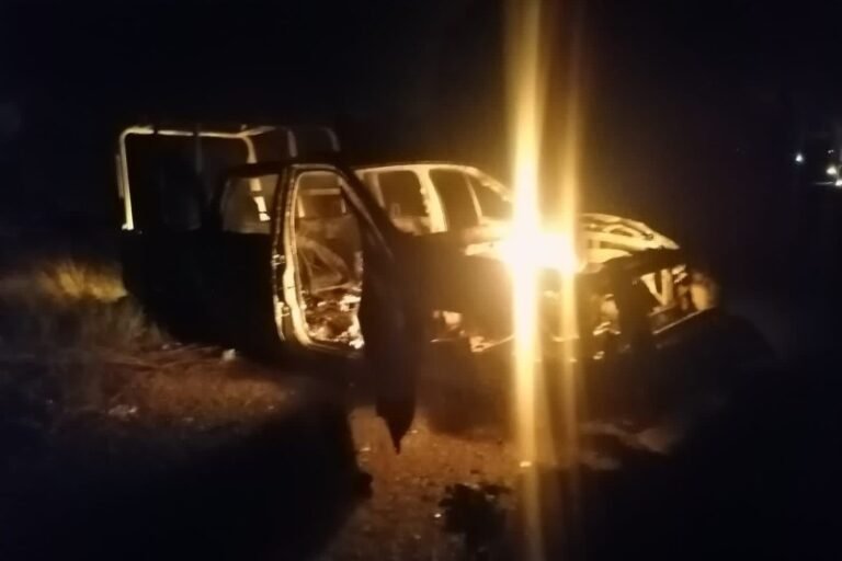 Enfrentamiento en Los Aldamas, Nuevo León, deja 4 patrullas incendiadas