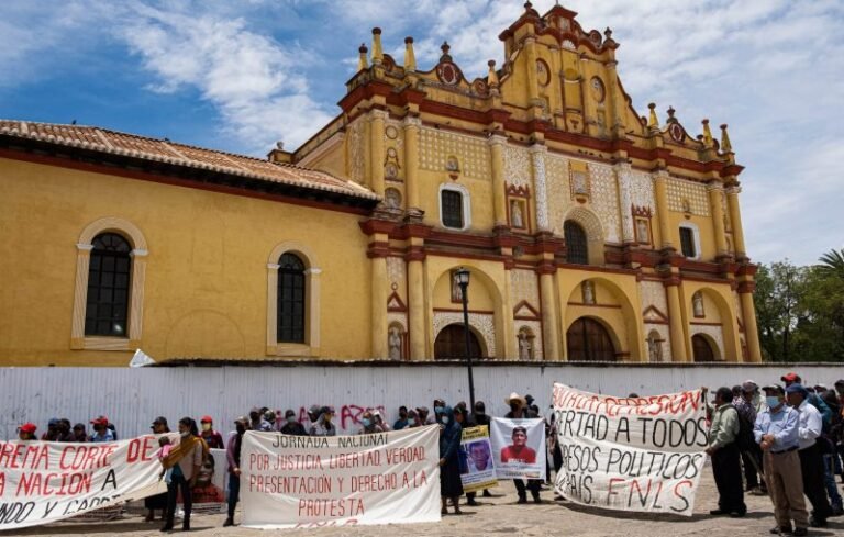 Indígenas protestan para exigir justicia para desaparecidos y presos políticos