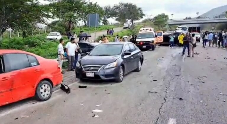 Fuerte accidente sobre la Autopista del Sol