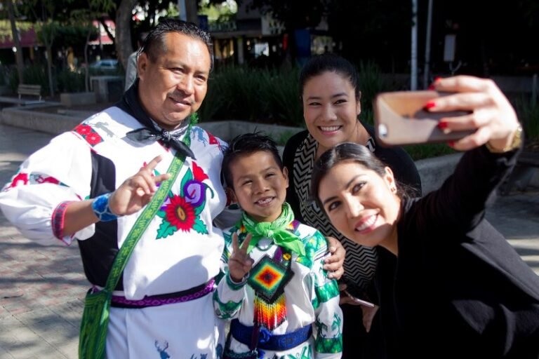 Desaparece el padre de Yuawi, niño de ‘Movimiento Naranja’