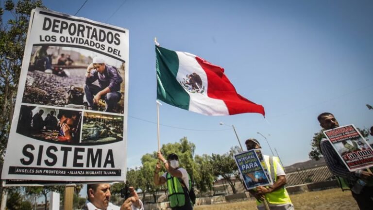 Migrantes en situación de calle en Tijuana piden ayuda del gobierno