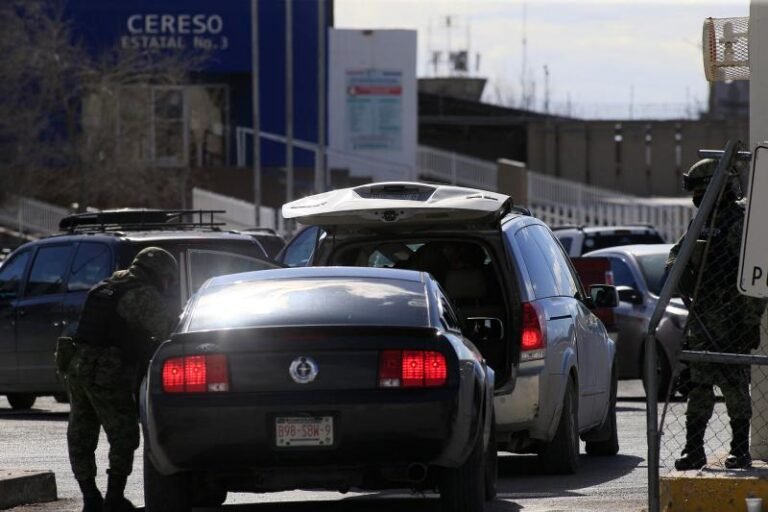 Activan patrullaje permanente en Ciudad Juárez tras motín en Cereso 3