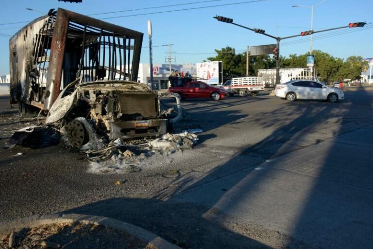 Canadá asiste a sus ciudadanos afectados por violencia en Sinaloa