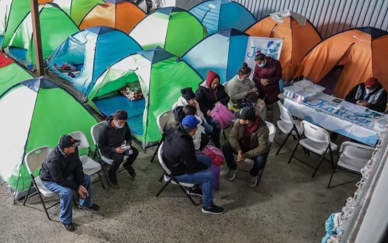 ONG en mexicana Tijuana rechazan nuevas políticas migratorias de EE.UU.