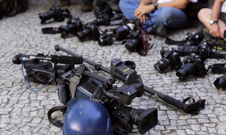 Periodistas de Puerto Vallarta exigen seguridad para ejercer su labor