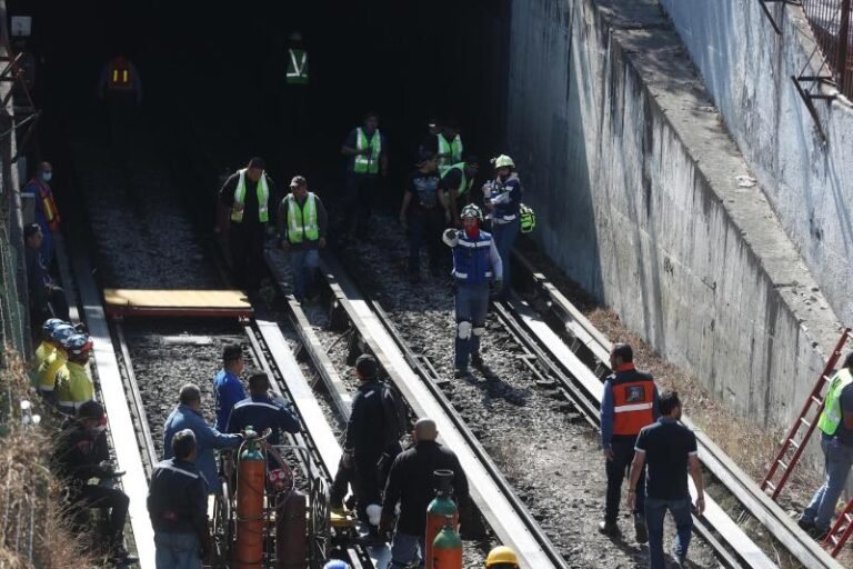 Retiran vagones siniestrados en L3; este lunes no habrá servicio entre Indios Verdes y Tlatelolco