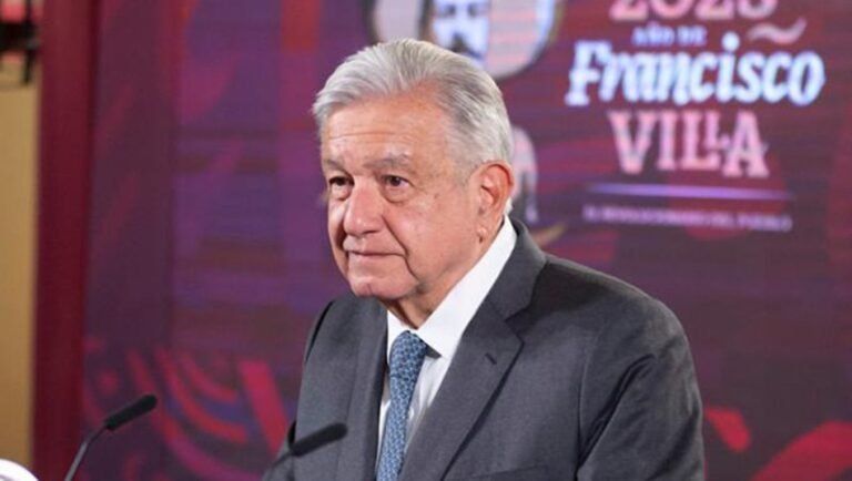 López Obrador niega que Plan B electoral afecte la democracia