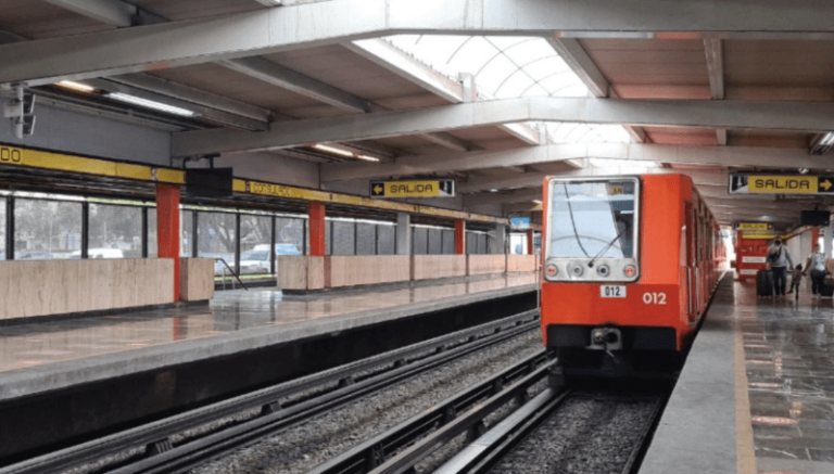 Metro y Metrobús tendrán horario especial por Día del Trabajo