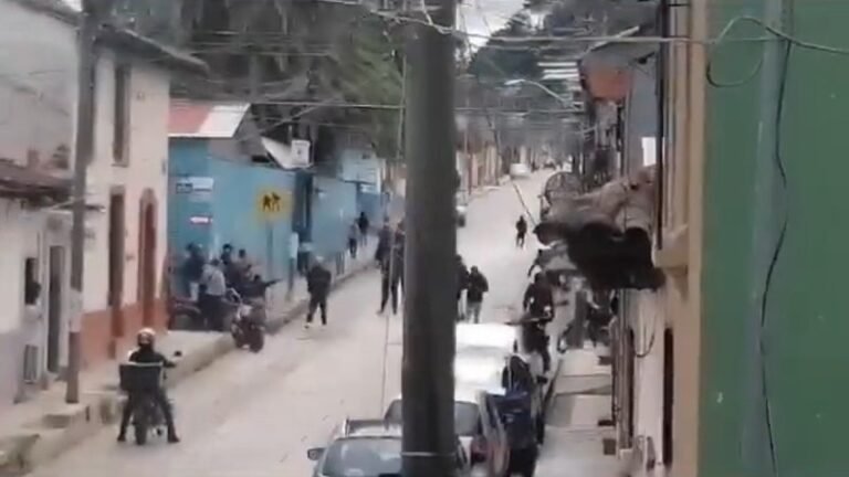 Detienen a 17 hombres por disturbios en San Cristóbal de las Casas