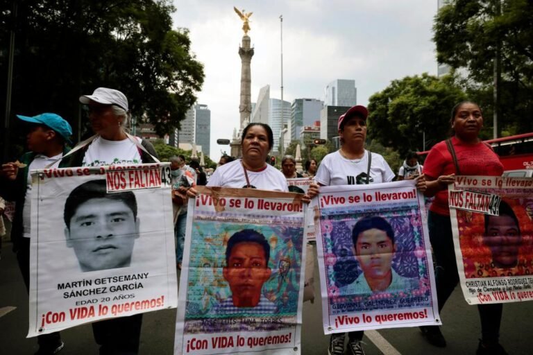 ONU-DH pide al Gobierno de México “entregar toda la información” sobre Ayotzinapa