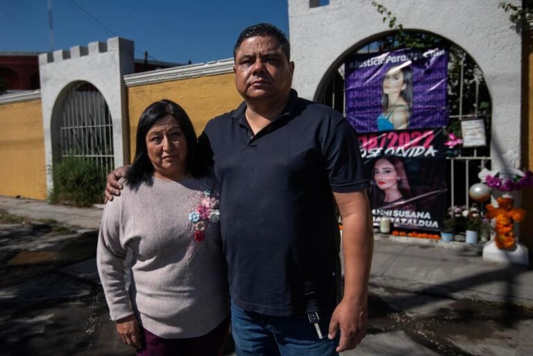 Padres de la joven Debanhi Escobar exigen justicia este Día de Muertos