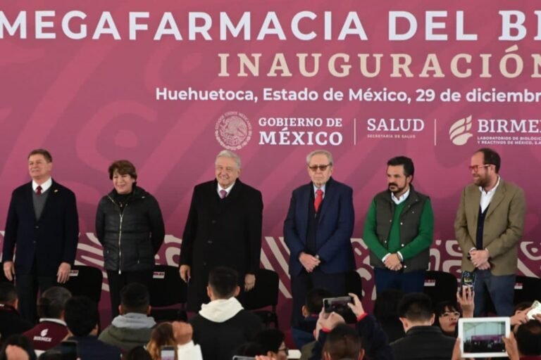 AMLO busca resolver desabasto de medicamentos con la Megafarmacia del Bienestar