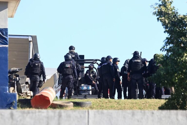 Dos policías heridos tras motín en cárcel de Acapulco, Guerrero