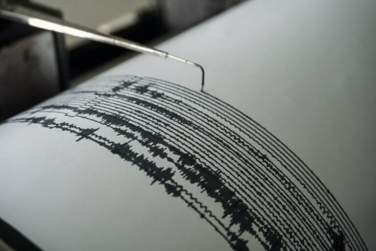 Sismo magnitud 4.8 despierta a Acapulco; alerta de app asustó a capitalinos