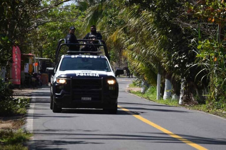 Abandonan cuatro cadáveres en centro de Tuxpan, Veracruz