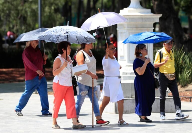 Activan doble alerta en CDMX por altas temperaturas