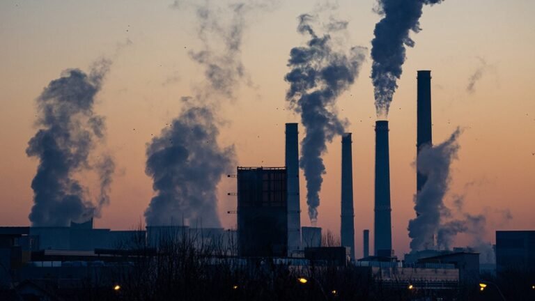 El G7 fija objetivo de descarbonización para la primera mitad de la década de 2030