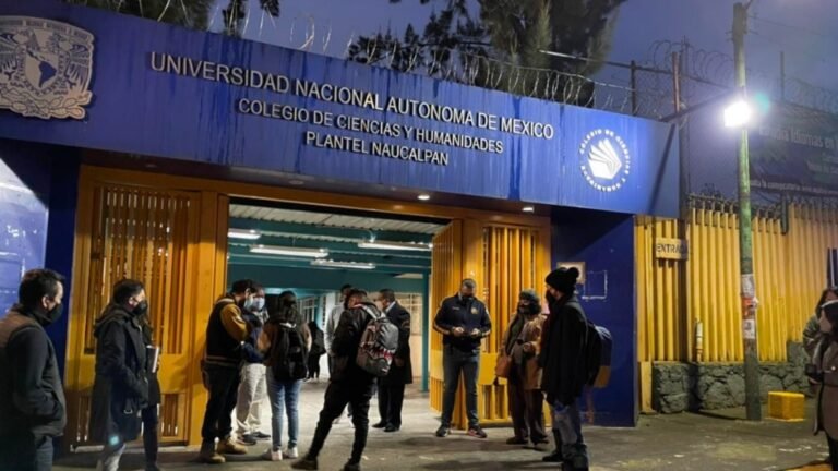 Autoridades del CCH Naucalpan piden apertura de plantel para establecer diálogo