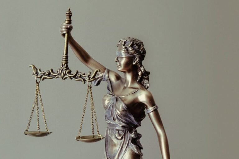Fitch expresa preocupación por el “impacto negativo” de la reforma judicial de AMLO
