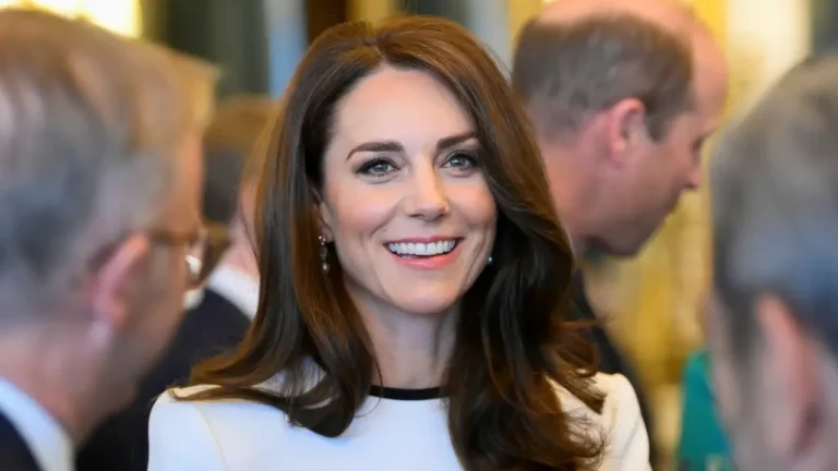 Kate Middleton asiste a espectáculo de ballet en Londres al aumentar sus actos públicos