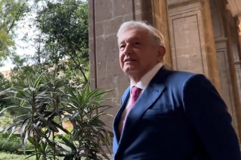 “Misión cumplida, les dejo mi corazón”: López Obrador se despide en redes sociales