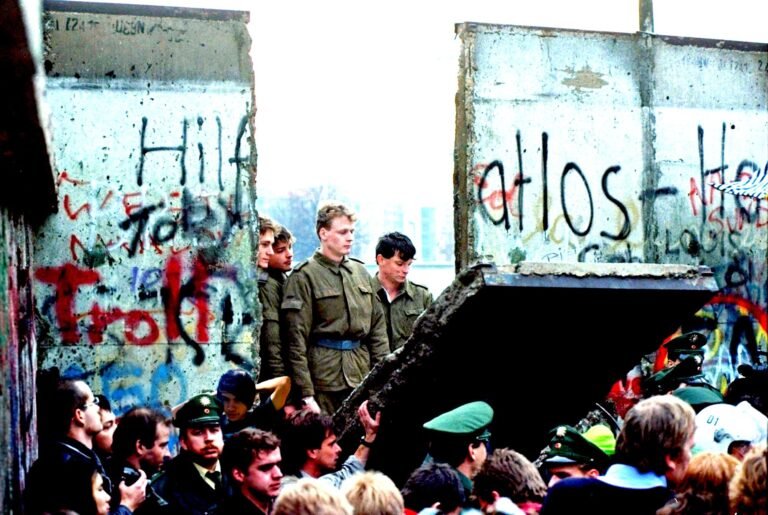 Alemania celebra los 35 años de la caída del Muro con la mirada puesta en Ucrania