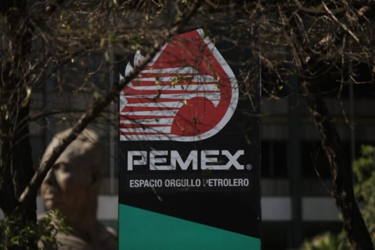 INAI ordena a Pemex informar sobre reducción de emisiones de gases de efecto invernadero