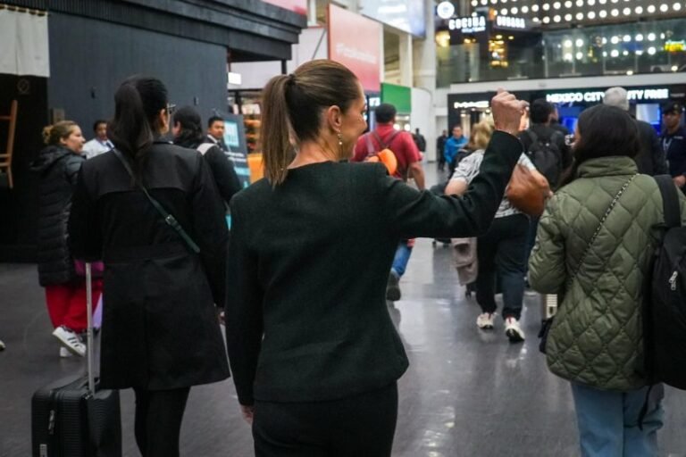 Viaja Claudia Sheinbaum a la Cumbre del G20 en avión comercial