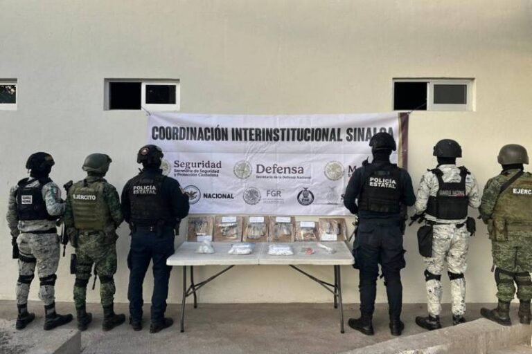 Hallan armas, drogas y dinero tras revisión de penal en Culiacán, Sinaloa