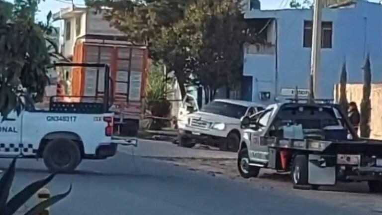 Se enfrentan fuerzas federales y civiles armados en Querétaro; hay un muerto