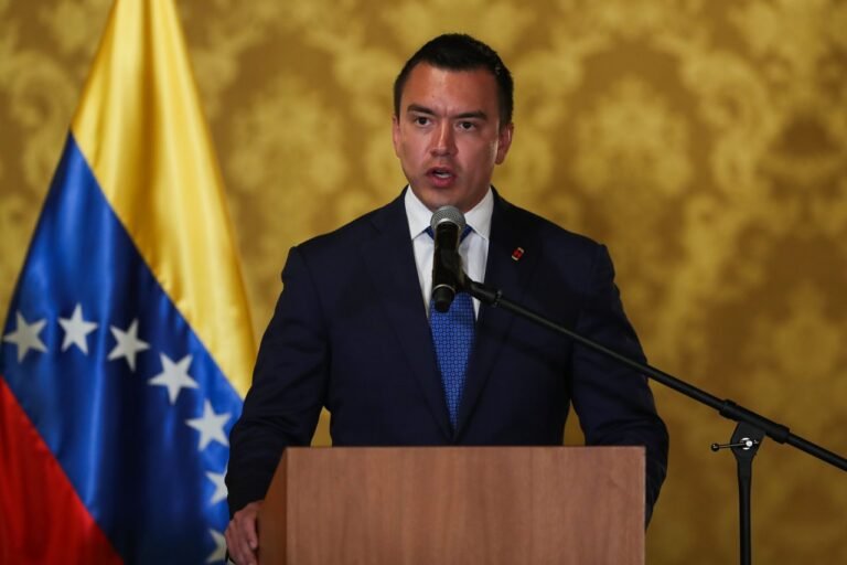 Daniel Noboa, el heredero de imperio ecuatoriano que busca un mandato presidencial completo